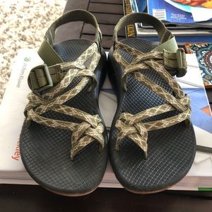 Chaco’s Women’s Z/Cloud X2 Size 7